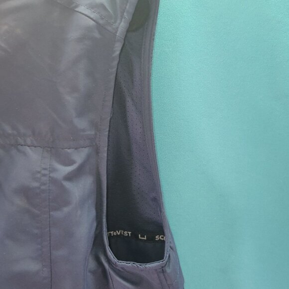 Scottevest Mens Medium Navy Blue Travel Vest With Multiple Pockets & Zipper Clos - Picture 2 of 15